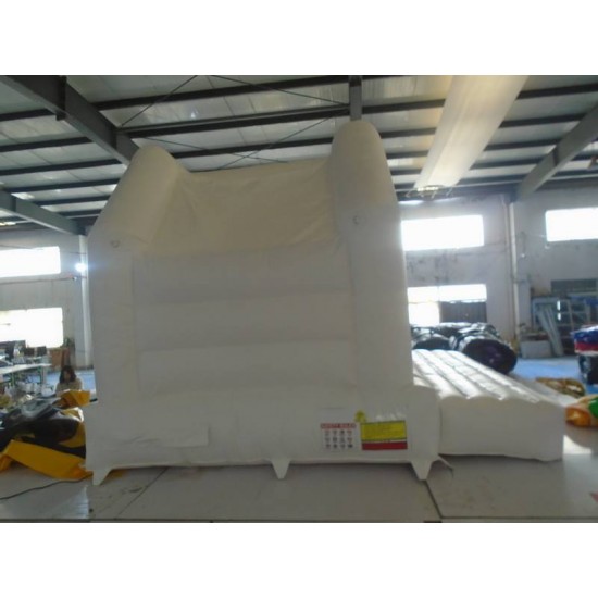 White Wedding Bounce House White Wedding Bounce House