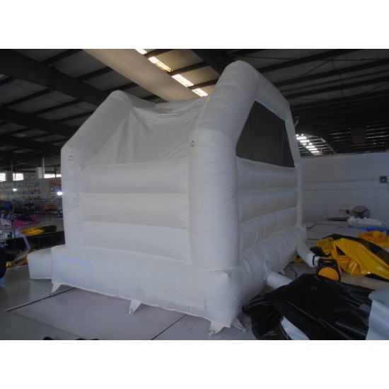 White Wedding Bounce House White Wedding Bounce House